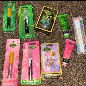 wicked makeup/lotion bundle